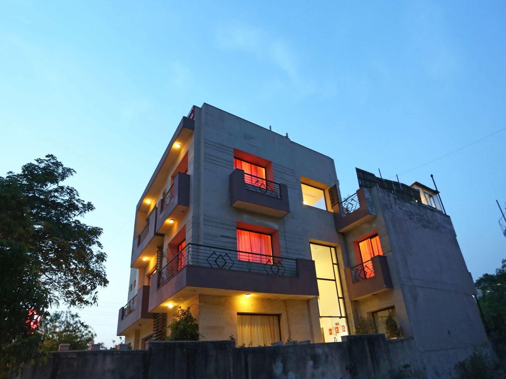 מלון גורגאון Oyo Flagship 387 Moulsari Avenue מראה חיצוני תמונה