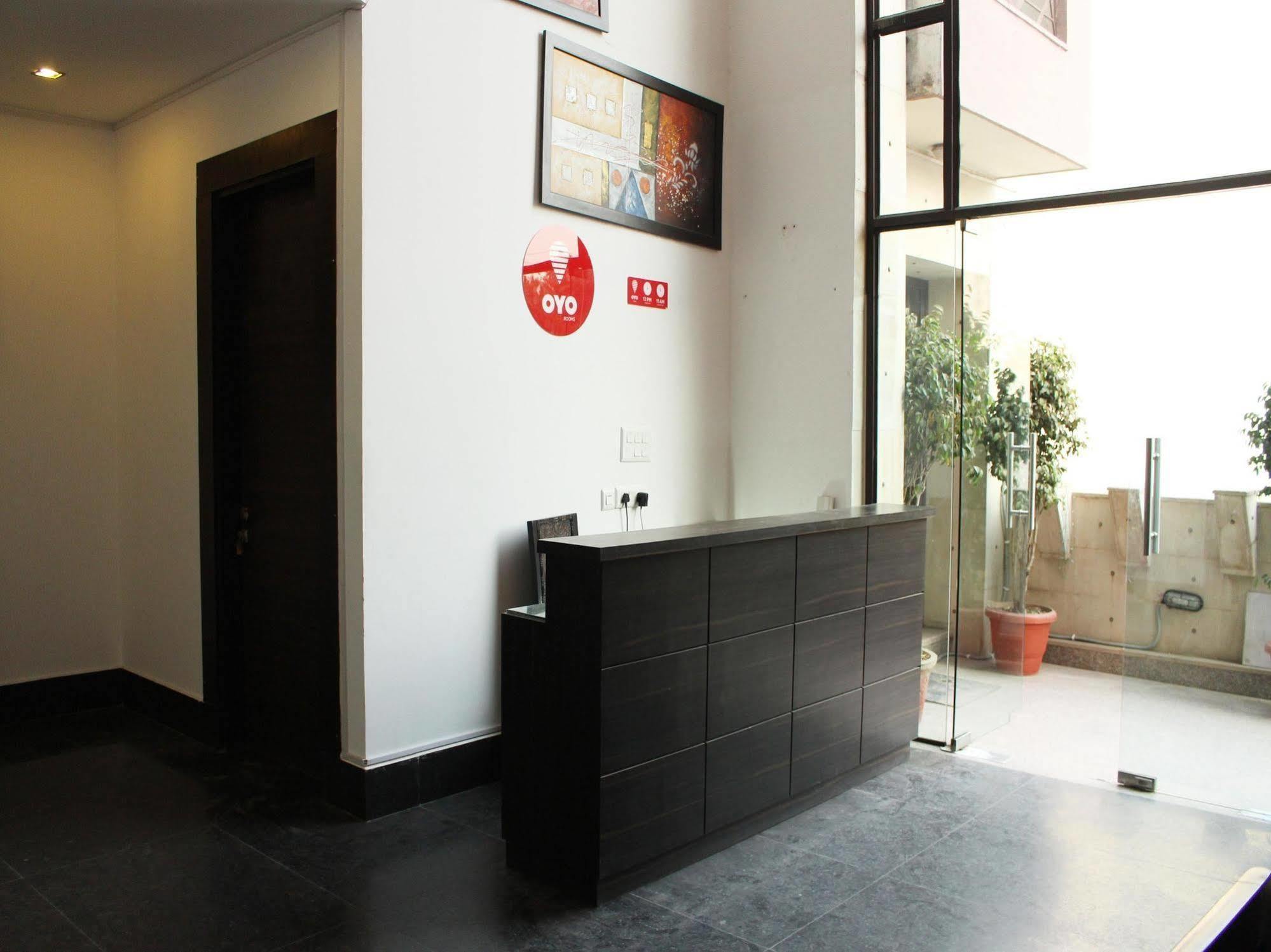 מלון גורגאון Oyo Flagship 387 Moulsari Avenue מראה חיצוני תמונה