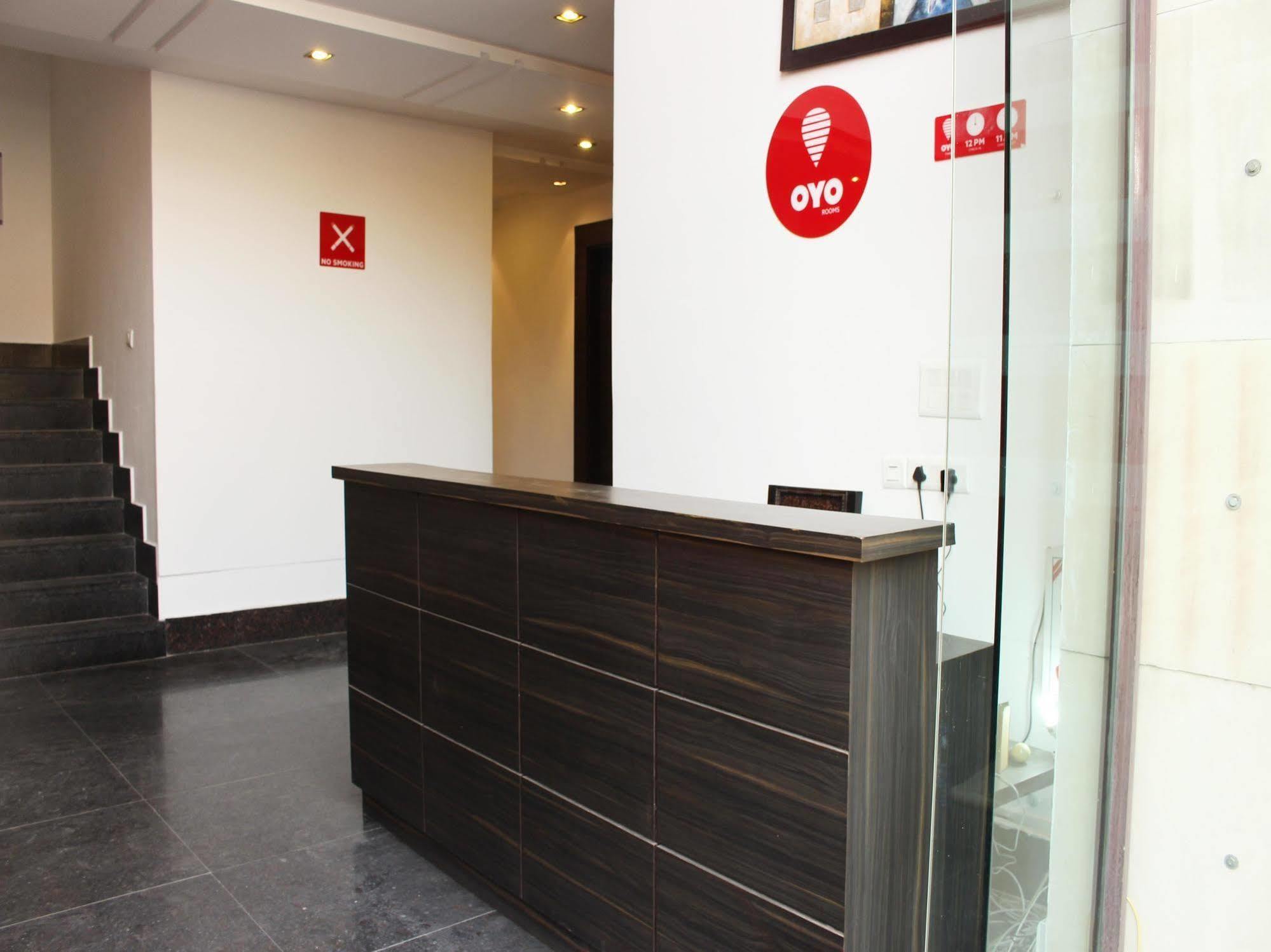 מלון גורגאון Oyo Flagship 387 Moulsari Avenue מראה חיצוני תמונה